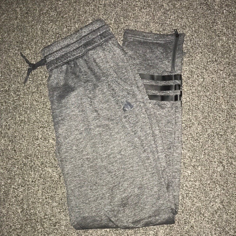 Adidas sweatpants